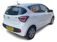 Used Hyundai i10 SE 87 HP (63 kW) 2019 White Hatchback