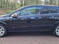 Usado Vauxhall Astra SRi 2010 Negro Utilitario