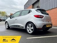 Used Renault Clio IV Dynamique 75 HP (55 kW) 2015 Silver Hatchback