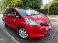 Używany Honda Jazz ES 2011 Czerwony Hatchback
