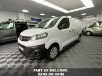 Used Vauxhall Vivaro Edition 100 HP (73 kW) 2021 White MPV