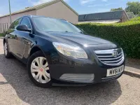 Used Vauxhall Insignia 160 HP (117 kW) 2011 Black Estate