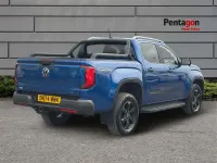 Begagnad VW Amarok PanAmericana 2024 Blå Pickup