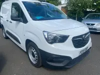 Used Vauxhall Combo Edition 100 HP (73 kW) 2019 White MPV
