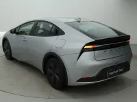 Usado Toyota Prius Design 220 CV (161 kW) 2025 Plateado Utilitario