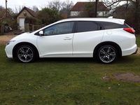 Begagnad Honda Civic SR 142 HK (104 kW) 2015 Vit Kombi