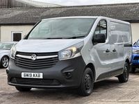 Used Vauxhall Vivaro S 95 HP (69 kW) 2019 Silver MPV