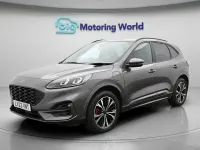 Usado Ford Kuga ST-Line X 225 CV (165 kW) 2023 Gris SUV