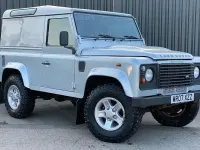 Used Land Rover Defender 124 HP (91 kW) 2007 Silver