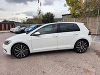 Used VW Golf VII 2017 White Hatchback