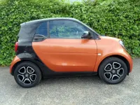 Used Smart ForTwo Coupé Premium 90 HP (66 kW) 2016 Orange Coupe