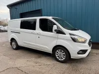 Begagnad Ford Transit Custom Limited 130 HK (95 kW) 2022 Vit Van