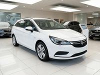 Used Vauxhall Astra Design Edition 136 HP (100 kW) 2018 White Estate