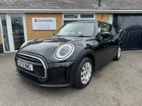 Used Mini ONE Classic 102 HP (75 kW) 2021 Black Hatchback