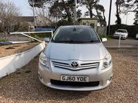 Used Toyota Auris 2010 Silver with dark interior trim Hatchback