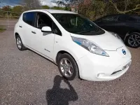 Gebraucht Nissan Leaf Acenta 80 kW (109 PS) 2017 Weiß Kleinwagen