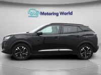 Second-hand Peugeot e-2008 Allure+ 100 kW (136 CP) 2022 SUV