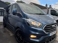 Used Ford Transit Custom Limited 130 HP (95 kW) 2018 Blue Van