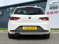Used Seat Leon FR 150 HP (110 kW) 2015 White Hatchback