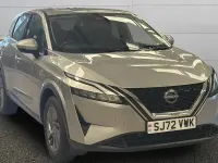 Used Nissan Qashqai Acenta Premium 140 HP (102 kW) 2023 Silver SUV