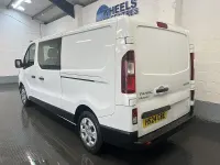 Usado Renault Trafic 2024 Branco Monovolume