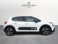 Used Citroën C3 PureTech 108 HP (79 kW) 2024 White Hatchback