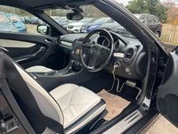 Used Mercedes SLK200 184 HP (135 kW) 2009 Black Cabriolet