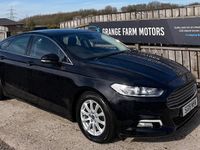 Usado Ford Mondeo Zetec 150 HP (110 kW) 2018 Preto Citadino