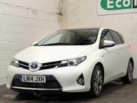 Used Toyota Auris Hybrid 2014 White Hatchback