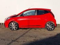 Used Toyota Aygo Trend 72 HP (52 kW) 2020 Red Hatchback