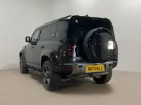 Used Land Rover Defender SE Dynamic 245 HP (180 kW) 2023 Black SUV