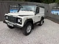 Used Land Rover Defender 2000 White