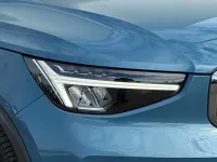 Usado Volvo XC40 Core 2023 Azul SUV