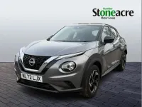 Usado Nissan Juke N-Connecta 114 CV (83 kW) 2022 Gris SUV
