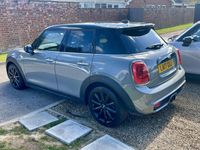 Usado Mini Cooper S Hatch 192 HP (141 kW) 2017 Cinzento Citadino