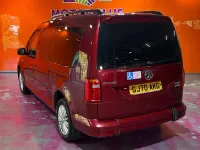 Used VW Caddy Life 102 HP (75 kW) 2020 Red MPV
