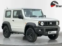 Usado Suzuki Jimny 101 HP (74 kW) 2023 Prateado SUV