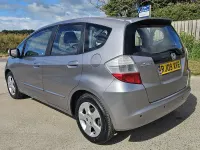 Used Honda Jazz ES 100 HP (73 kW) 2009 Silver Hatchback