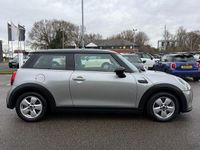Used Mini Cooper Classic 134 HP (98 kW) 2023 Silver Hatchback