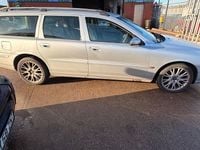 Used Volvo V70 SE 2005 Silver Estate