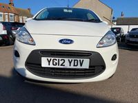 Używany Ford Ka 69 KM (50 kW) 2012 Biały Hatchback