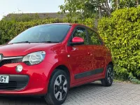 Used Renault Twingo Play 70 HP (51 kW) 2014 Red Hatchback