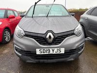 Used Renault Captur Iconic 90 HP (66 kW) 2019 Grey/black SUV