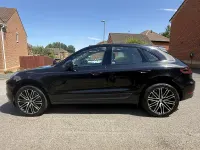 Used Porsche Macan 340 HP (250 kW) 2017 Black SUV