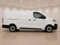 Used Vauxhall Vivaro S 100 HP (73 kW) 2022 White MPV