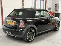Używany Mini Cooper Cabriolet 122 KM (89 kW) 2015 Czarny Kabriolet