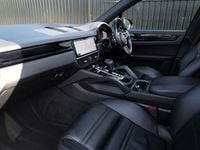 Used Porsche Cayenne S 434 HP (319 kW) 2018 Black SUV