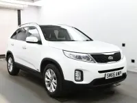 Used Kia Sorento 2015 White SUV