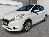 Used Peugeot 208 Access 82 HP (60 kW) 2013 White Hatchback