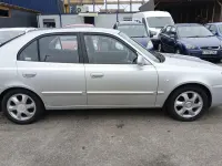 Used Hyundai Accent 2005 Silver Hatchback